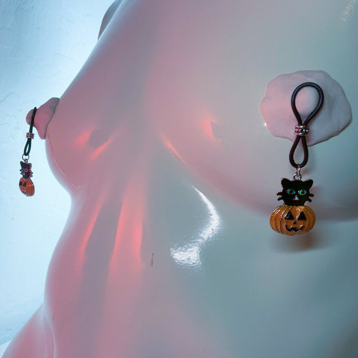 Creepy Cat Jack O'Lantern Nipple Nooses - Adjustable Loop / Non Piercing Nipple Ring Jewelry - Gear For The Bold