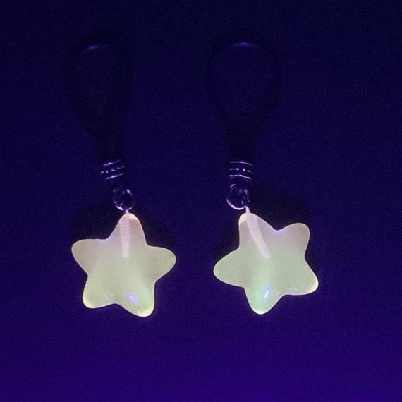 Glow - In - The - Dark Peach Stars Nipple Nooses | Gear For The Bold