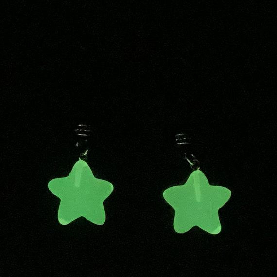 Glow-In-The-Dark Orange Stars Nipple Nooses - Adjustable Loop / Non Piercing Nipple Ring Jewelry - GearfortheBold - Moon & Stars