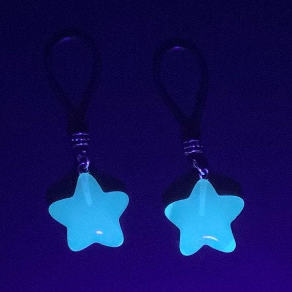 Glow - In - The - Dark White Stars Nipple Nooses | Gear For The Bold