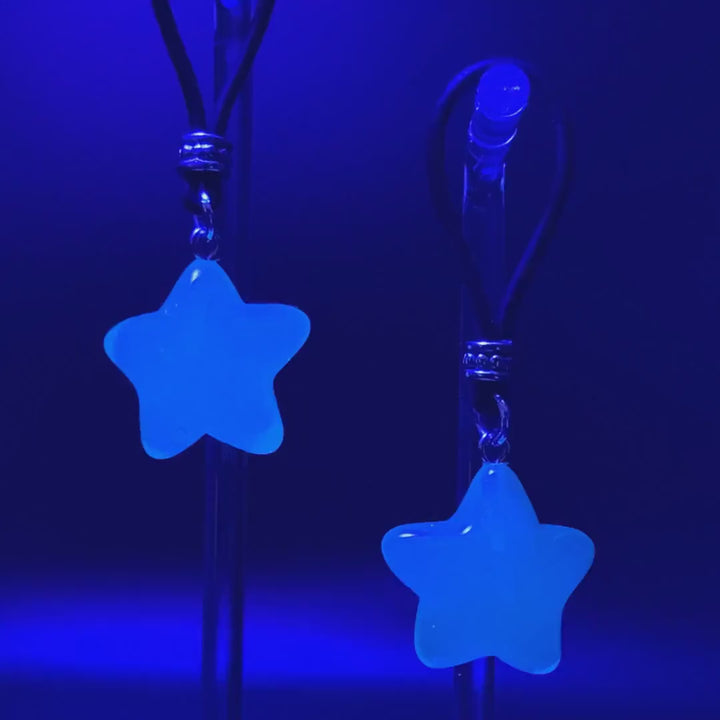 Glow-In-The-Dark White Stars Nipple Nooses -  Gear For The Bold.