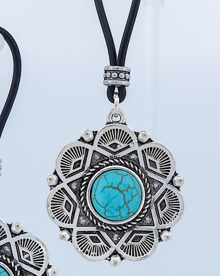 Turquoise Western Cowgirl Silver Flower | Gear For The Bold